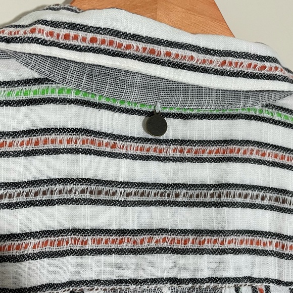 Soft Surroundings Aruba Embroidered Tunic Top - Picture 7 of 8